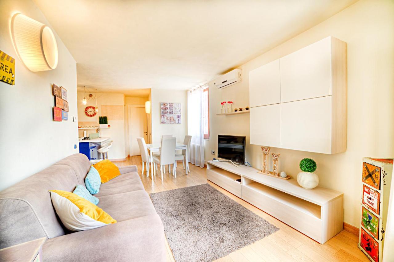 Nicchio Bright And Design Loft Apartamento Siena Exterior foto